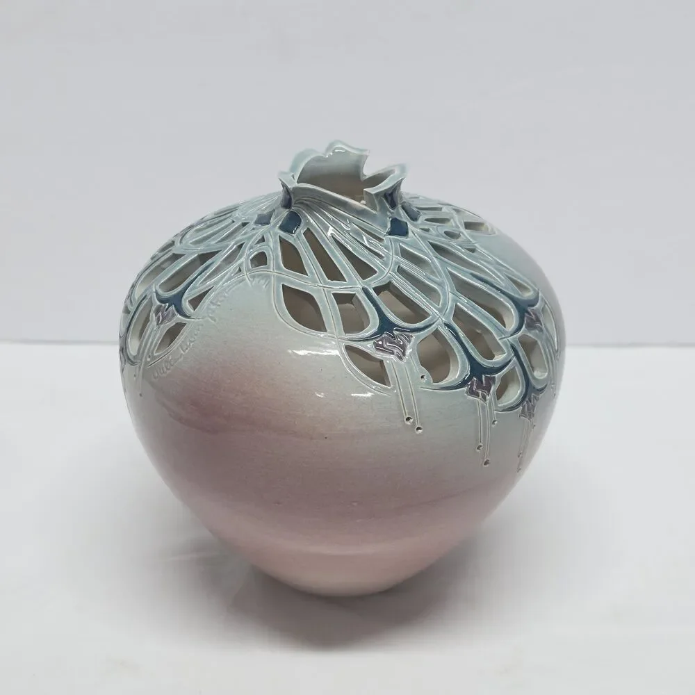 Julia Munn Livingston Signed 1991 Art Nouveau Reticulated Studio Pottery Vase